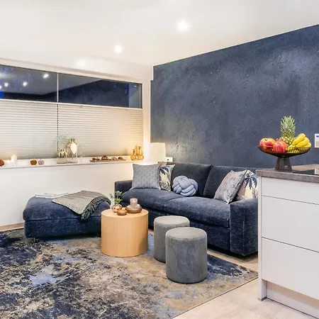 Kobaltblau アパート *