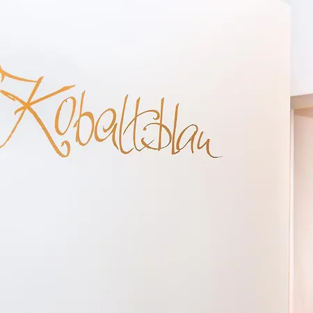 Kobaltblau ヘール・グレンツハウゼン